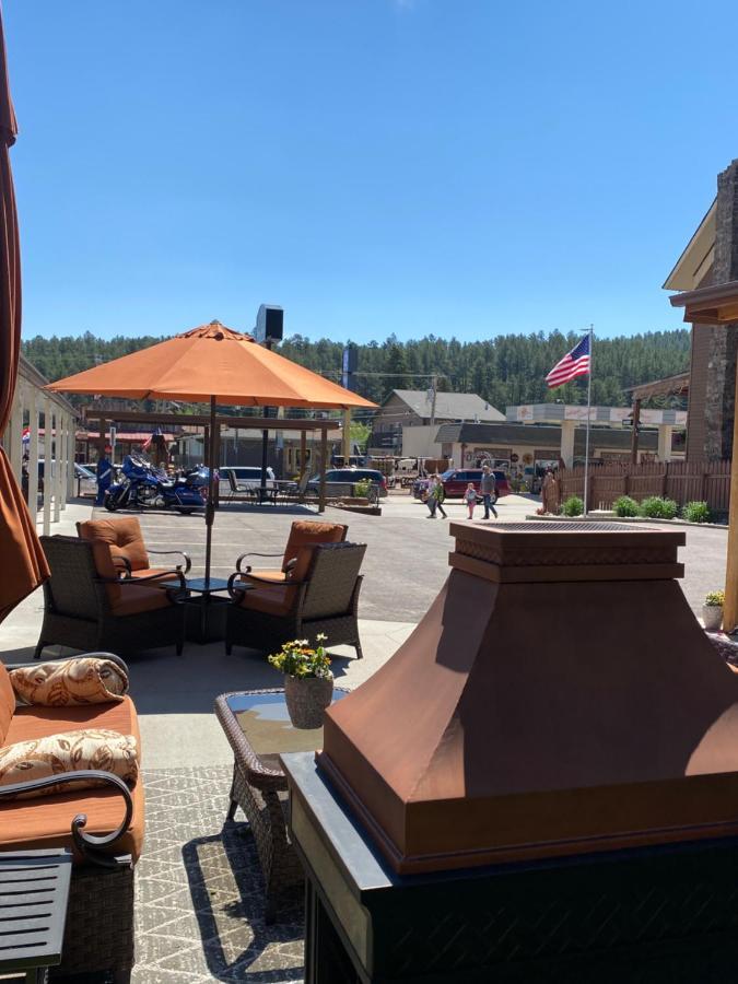 Harney Peak Inn Hill City Eksteriør bilde