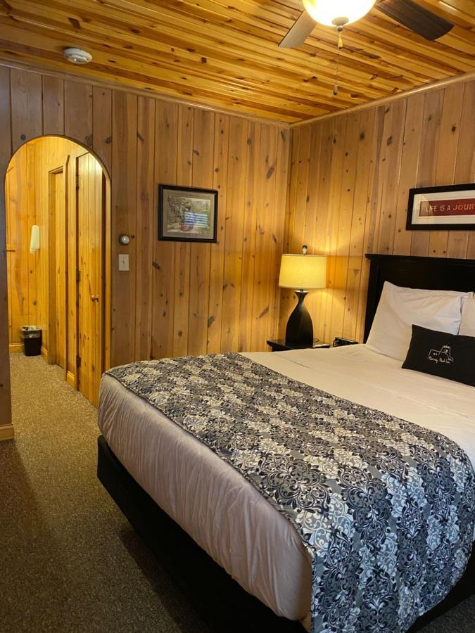 Harney Peak Inn Hill City Eksteriør bilde